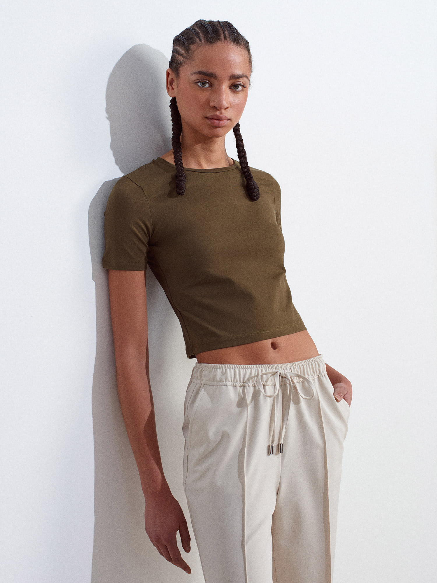 31655 Bisiklet Yaka Crop Top