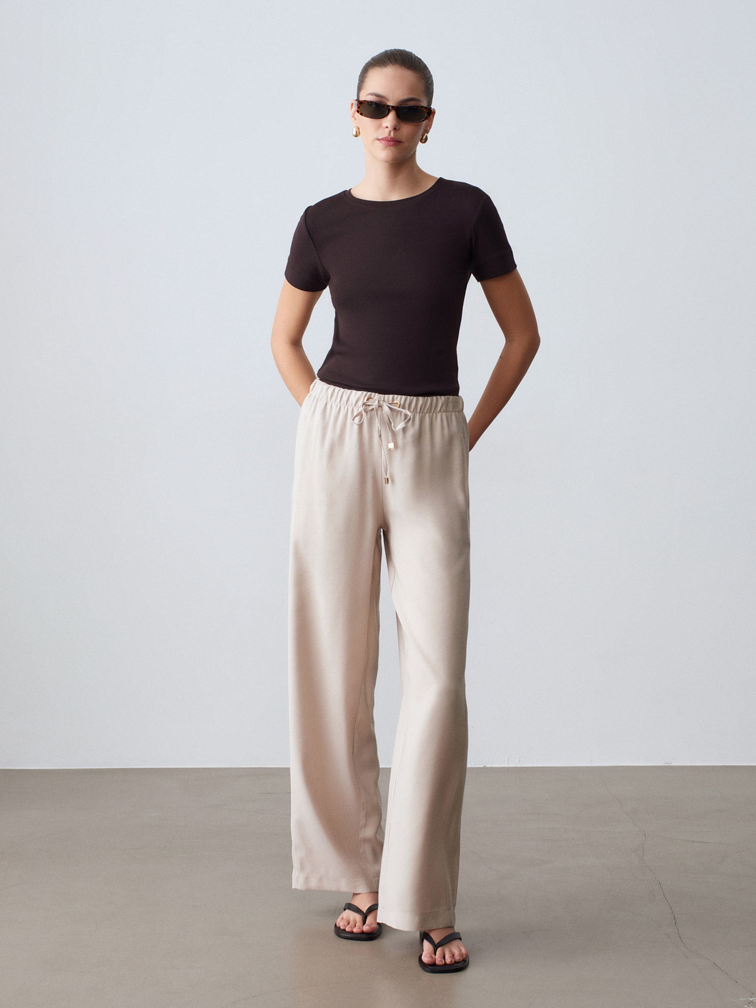 72651 %100 Pamuk Beli Kıvrımlı Straight Jean