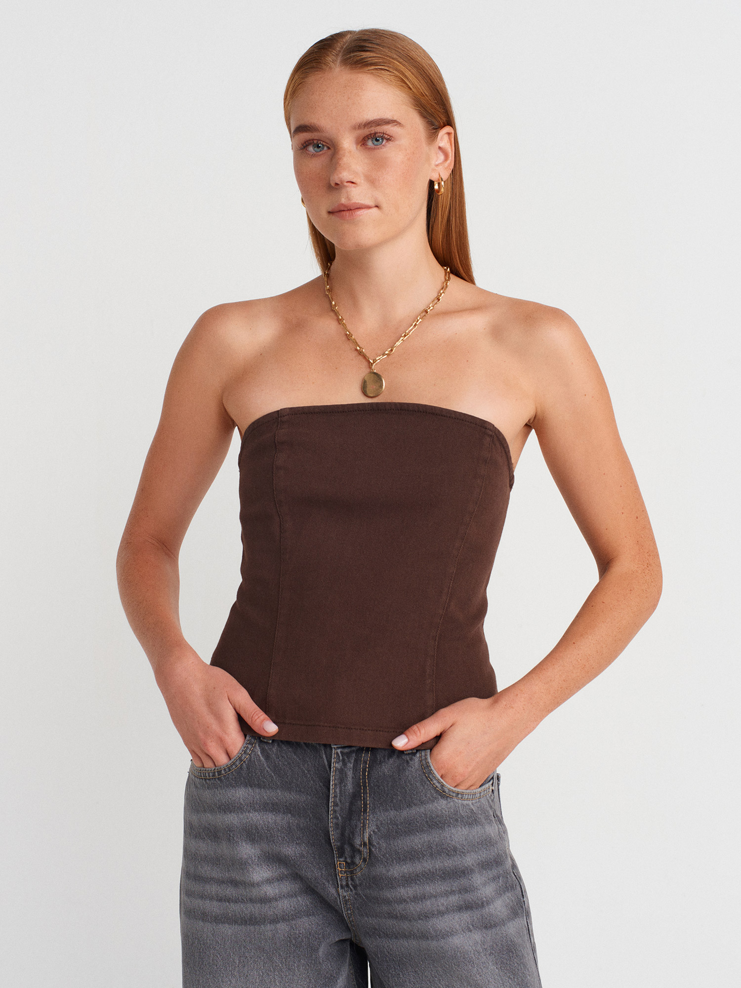 50880 Straplez Peplum Top